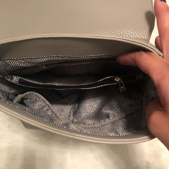 Vegan leather backpack - Picture 3 of 3